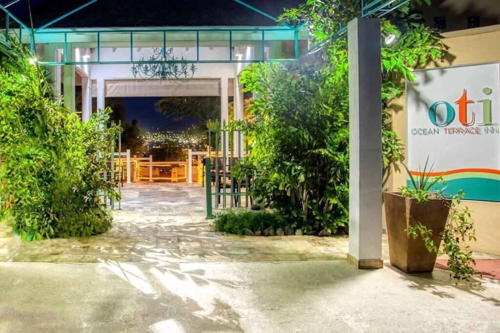 Ocean Terrace Inn Hotel Basseterre Eksteriør billede